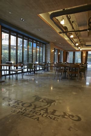 thumbnail: Cafe