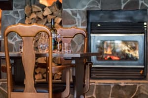 thumbnail: Restaurant