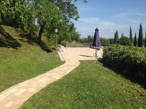 thumbnail: General view