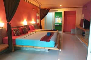 thumbnail: Room