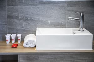 thumbnail: Bathroom