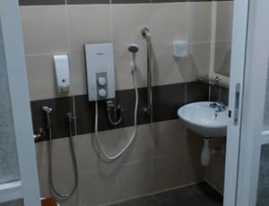 thumbnail: Bathroom