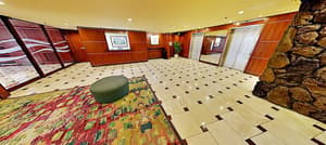thumbnail: Lobby sitting area