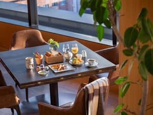 thumbnail: Restaurant