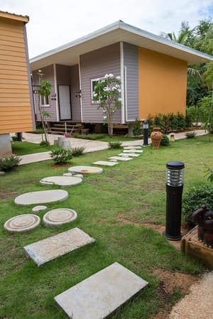 thumbnail: Exterior