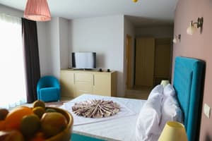 thumbnail: Living area