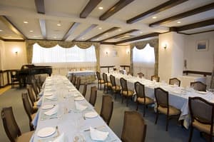 thumbnail: Banquet hall