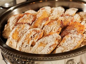 thumbnail: Breakfast buffet