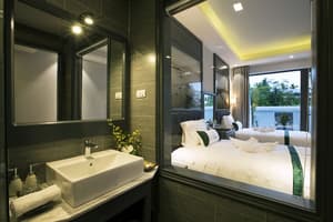 thumbnail: Bathroom