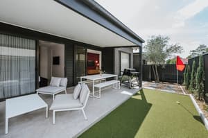 thumbnail: Interior