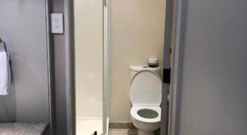 896544772.jpg