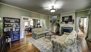thumbnail: Interior