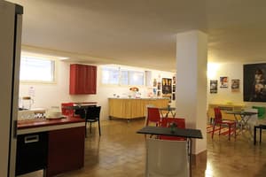 thumbnail: Bar (on property)