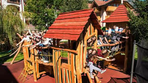 thumbnail: Children's play area - outdoor