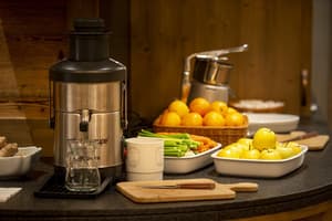thumbnail: Breakfast buffet