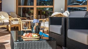 thumbnail: Terrace/patio