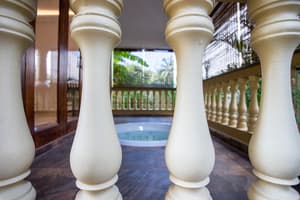 thumbnail: Balcony