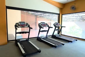 thumbnail: Gym