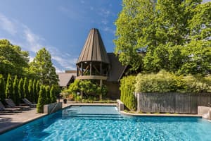 thumbnail: Exterior