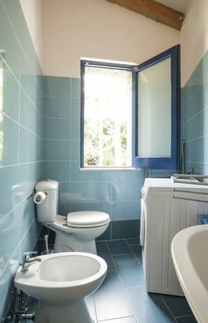 thumbnail: Bathroom