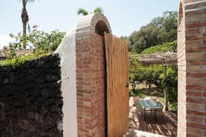 thumbnail: Property entrance