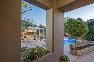 thumbnail: Terrace/patio