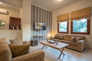 thumbnail: Living room