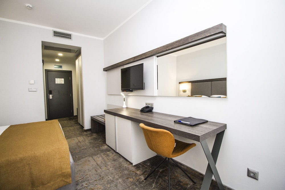 In-room business center