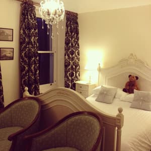 thumbnail: Room