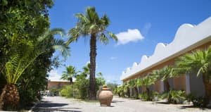 thumbnail: Exterior