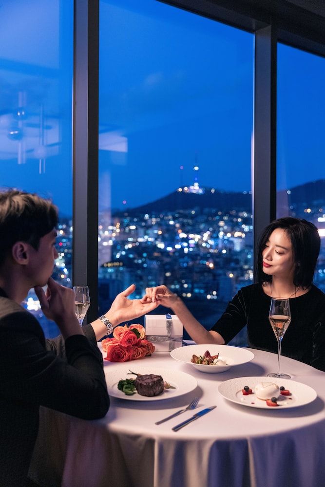 Room service - dining