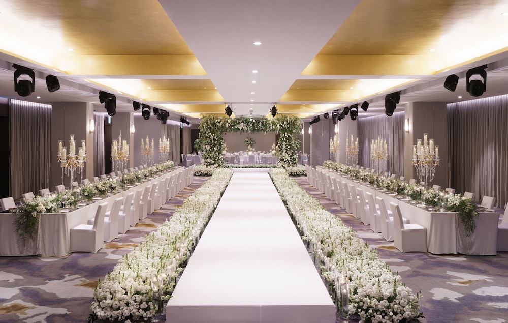 Indoor wedding