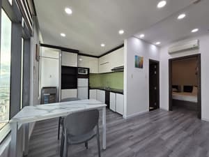 thumbnail: Living area