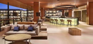 thumbnail: Bar (on property)