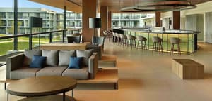 thumbnail: Bar (on property)