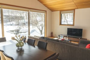 thumbnail: Living area