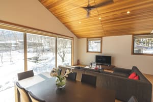 thumbnail: Living area
