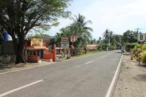 thumbnail: Front of property