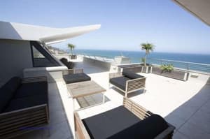 thumbnail: Interior detail
