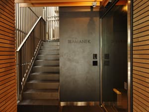 thumbnail: Staircase