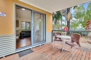thumbnail: Terrace/patio