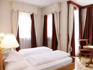 thumbnail: General view