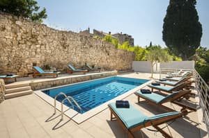 thumbnail: Outdoor pool