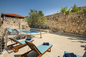 thumbnail: Outdoor pool