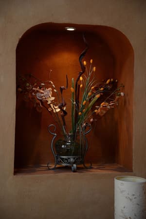 thumbnail: Interior detail