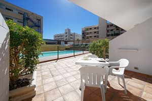 thumbnail: Terrace/patio