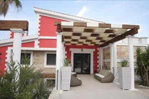 thumbnail: General view
