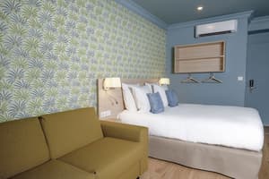 thumbnail: Coffee shop