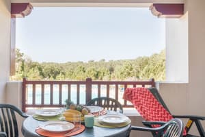 thumbnail: Terrace/patio