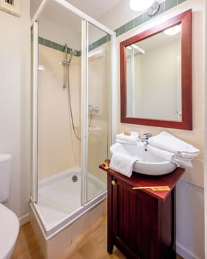 thumbnail: Bathroom